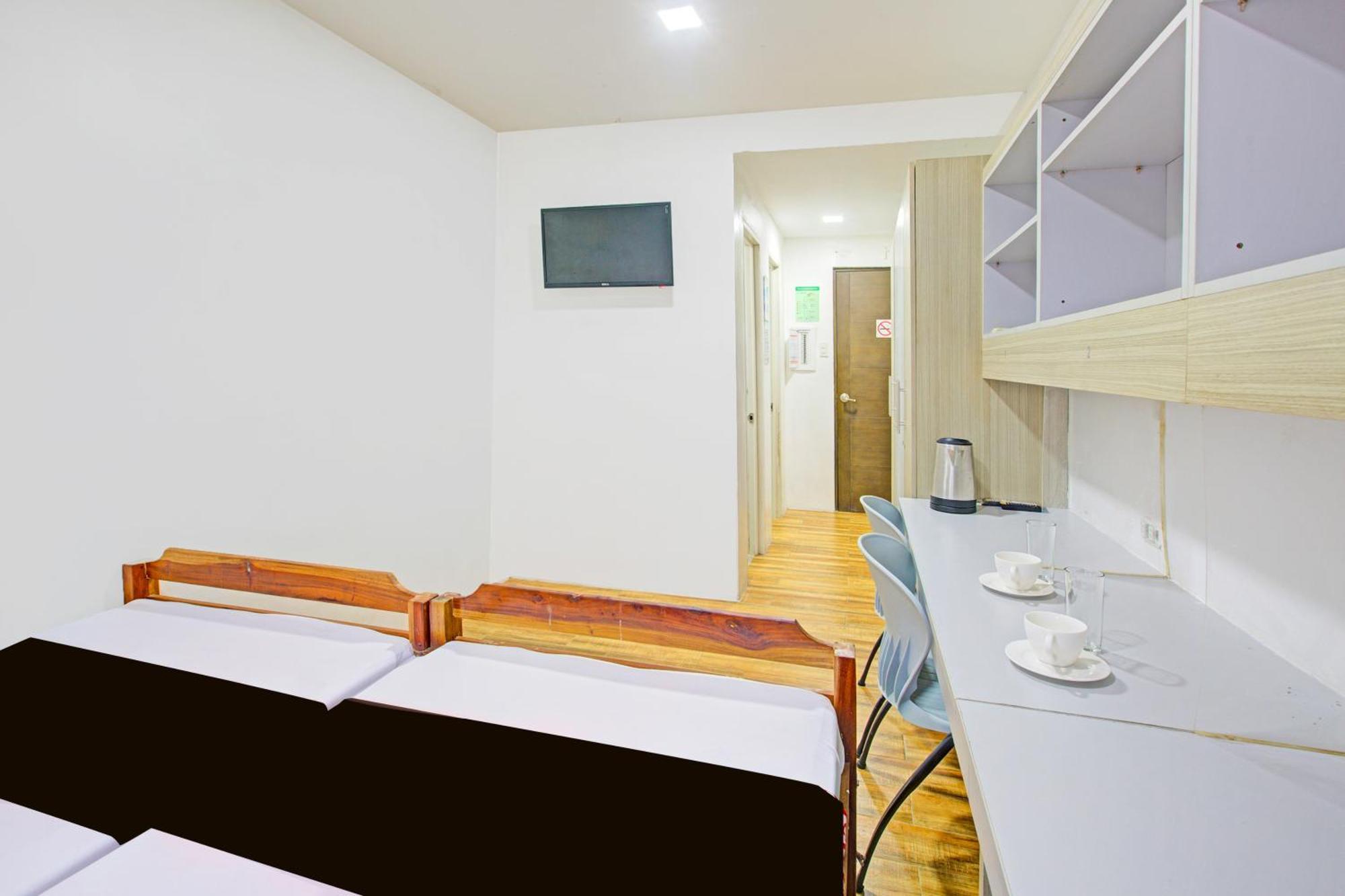 Collection O 1318 Residences, University Belt, Metro Manila Esterno foto